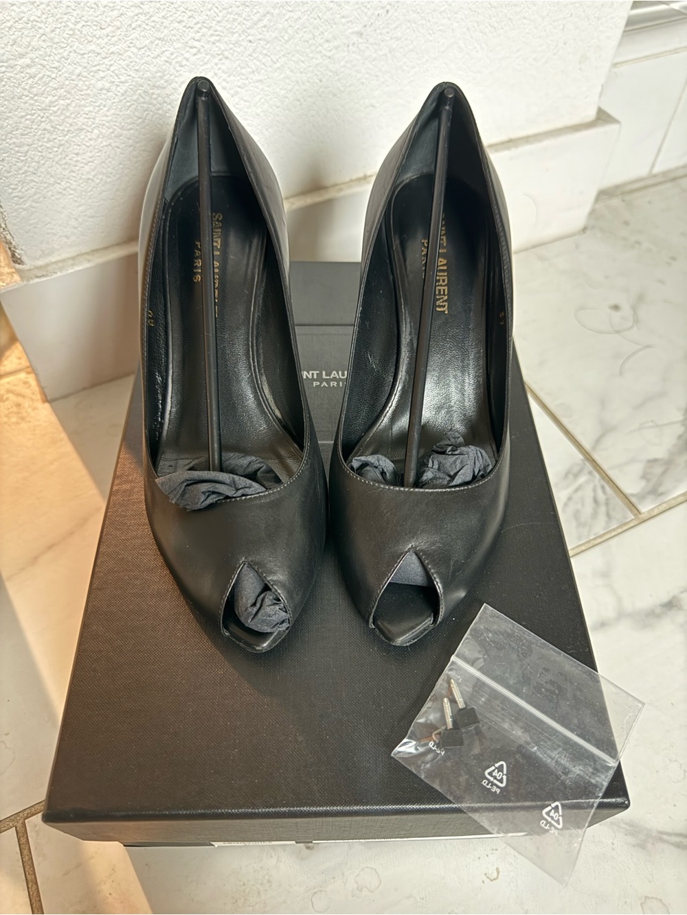 SAINT LAURENT heels 👠37